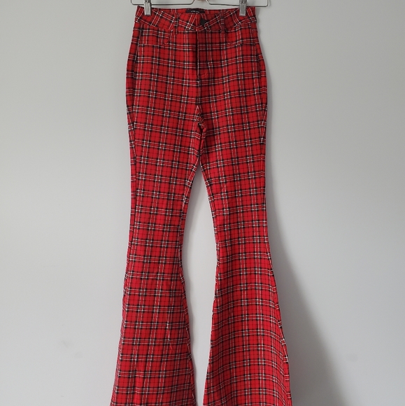 Red plaid flare pants w/ top - Picture 3 of 4